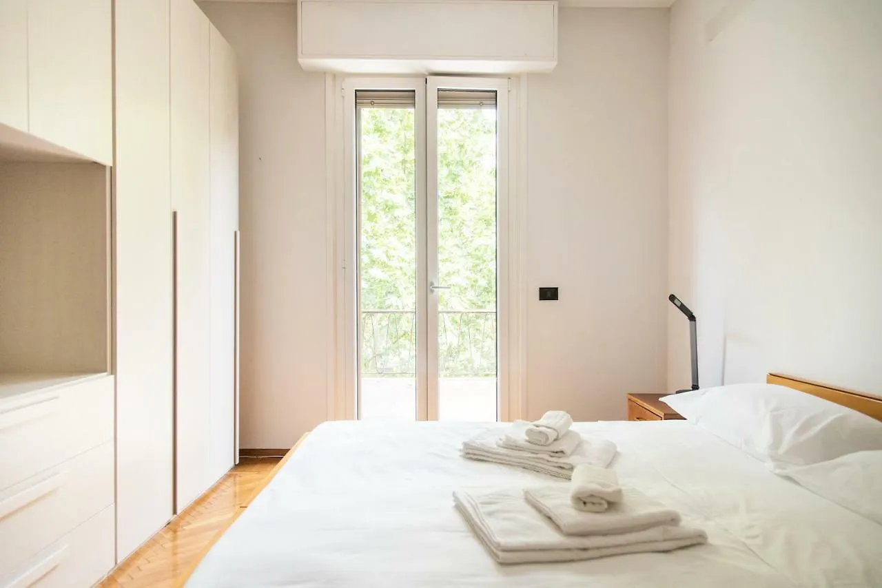 Youhosty - Pezzotti 18 Milan