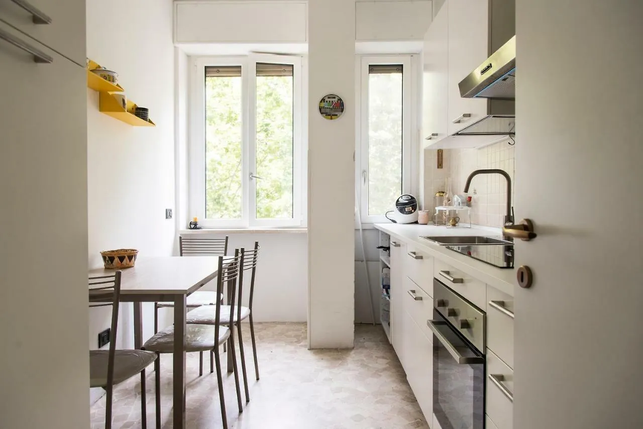 Apartment Youhosty - Pezzotti 18 Milan